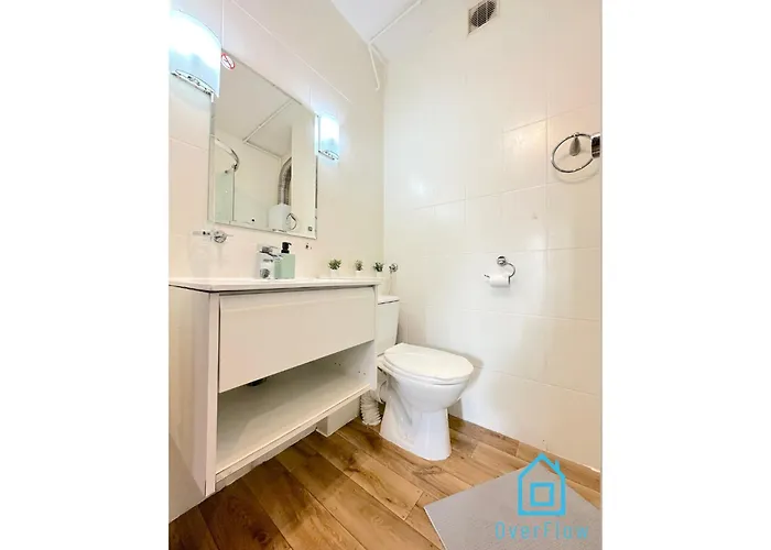 - 10 Minutes To Old Town & Seaside Homestay szállás